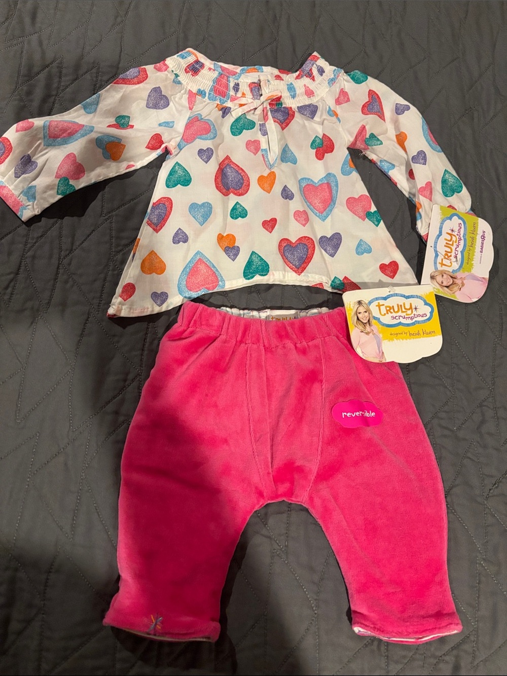 NWT Truly Scrumptious Heart Print Baby Top & Pink Reversible Pants NB